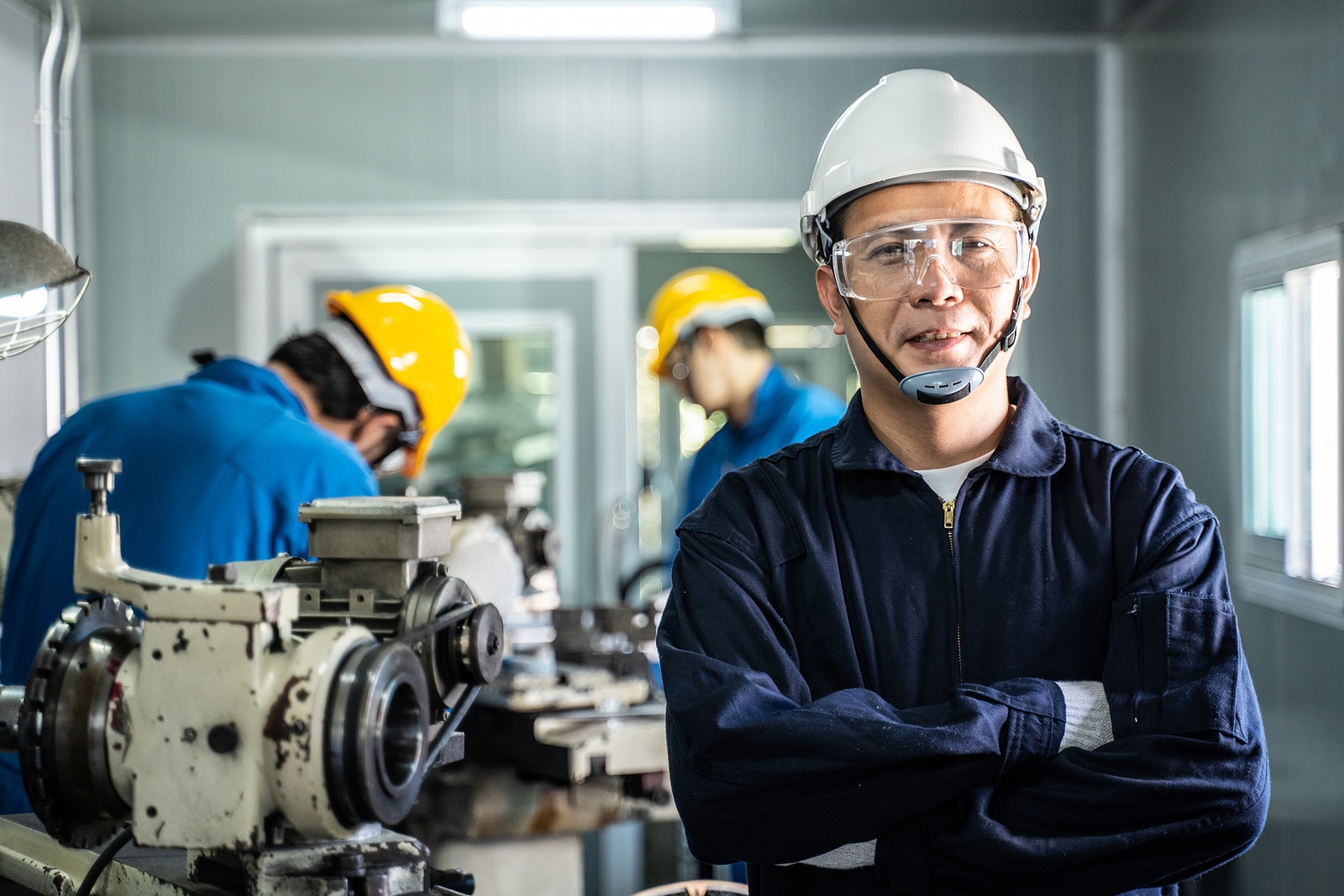 Industry Safety Wear: The Importance of Wearing Proper Protective Gear on the Job